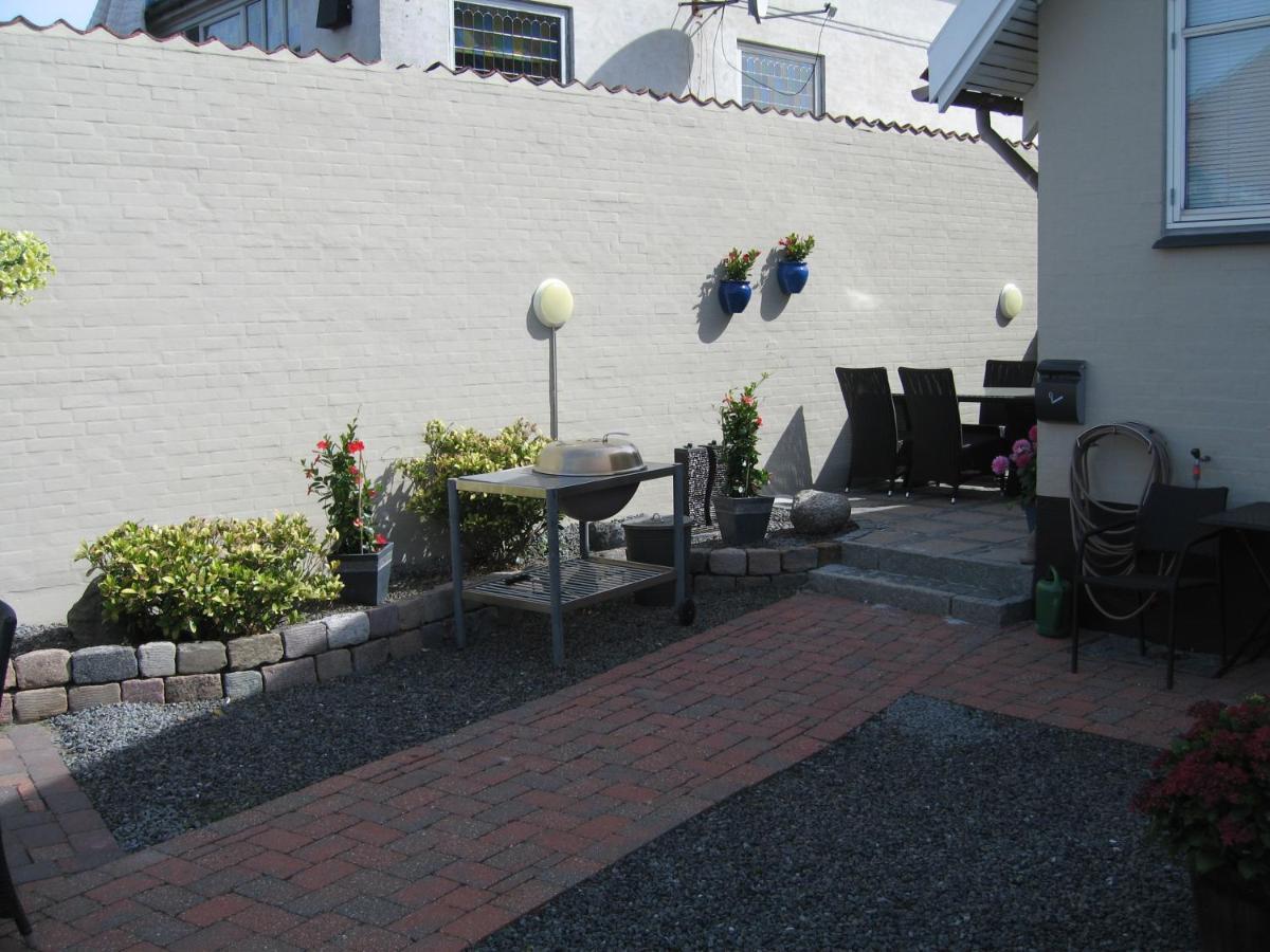 Amalie Bed And Breakfast & Apartments Одензе Екстериор снимка